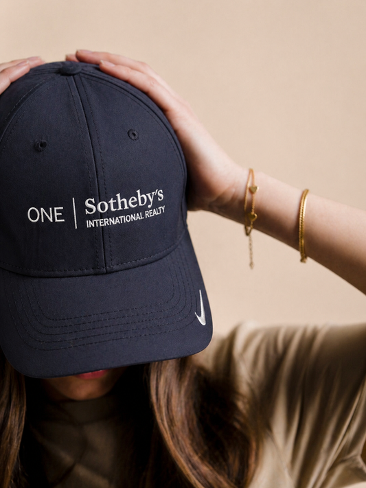 Nike Dri-FIT Legacy Cap